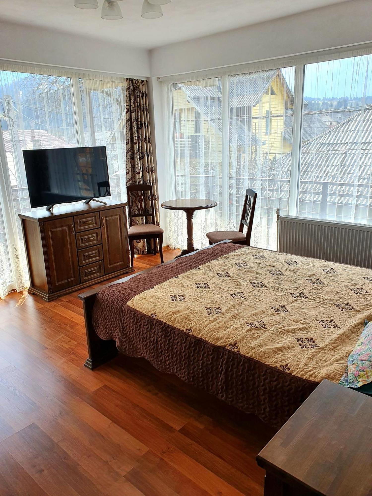 Casa Ionut Hotel Borşa Eksteriør billede