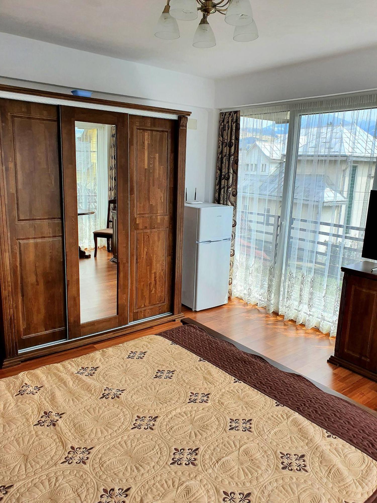 Casa Ionut Hotel Borşa Eksteriør billede